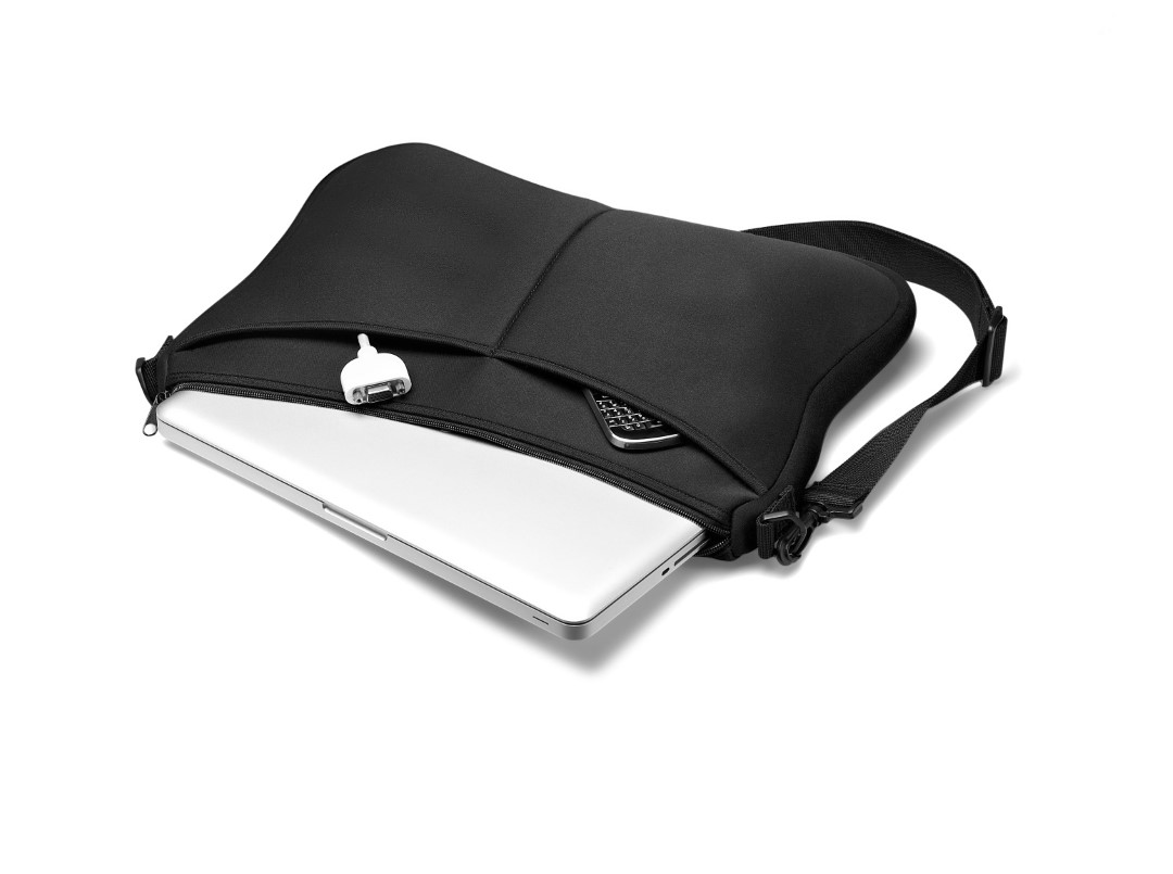 Terranova Laptop Sleeve - Image 6